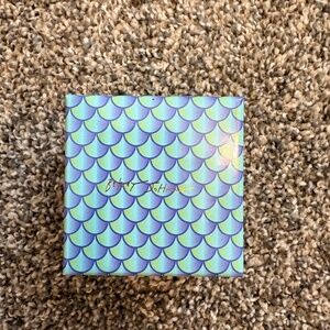 betsy johnson lobster earrings!